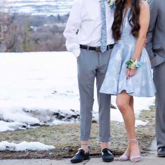 blue floral short homecoming/formal dance dress!! - Picture 2 of 6